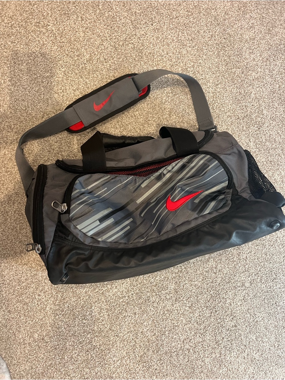 Nike Gray and Red Men’s Athletic Duffel